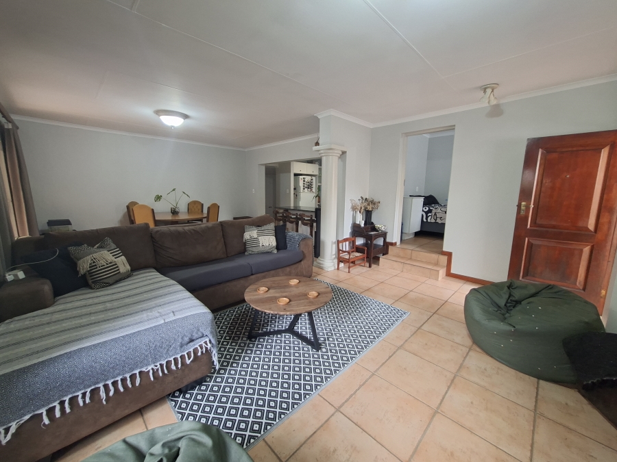 3 Bedroom Property for Sale in Die Wilgers Gauteng