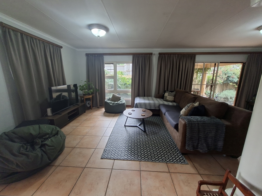 3 Bedroom Property for Sale in Die Wilgers Gauteng