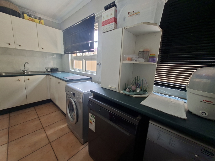 3 Bedroom Property for Sale in Die Wilgers Gauteng