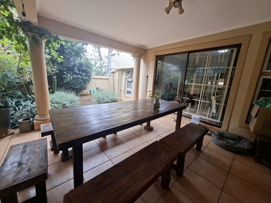 3 Bedroom Property for Sale in Die Wilgers Gauteng