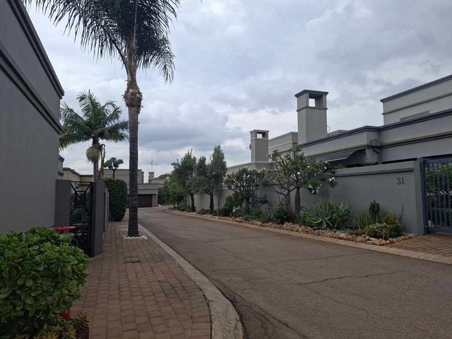 3 Bedroom Property for Sale in Die Wilgers Gauteng