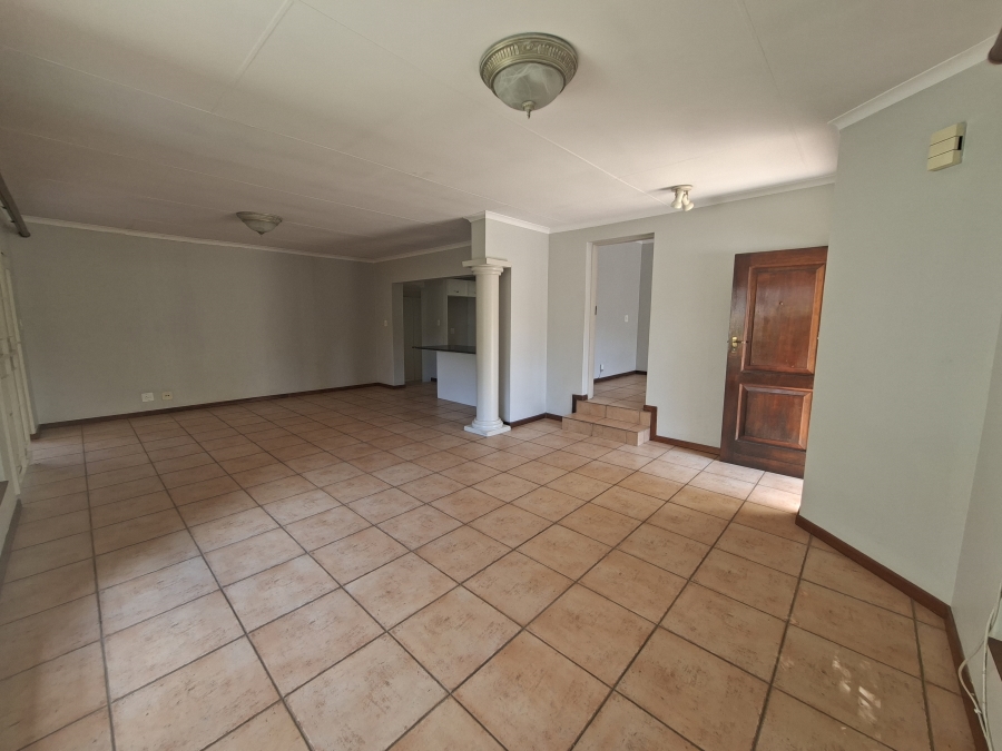 3 Bedroom Property for Sale in Die Wilgers Gauteng