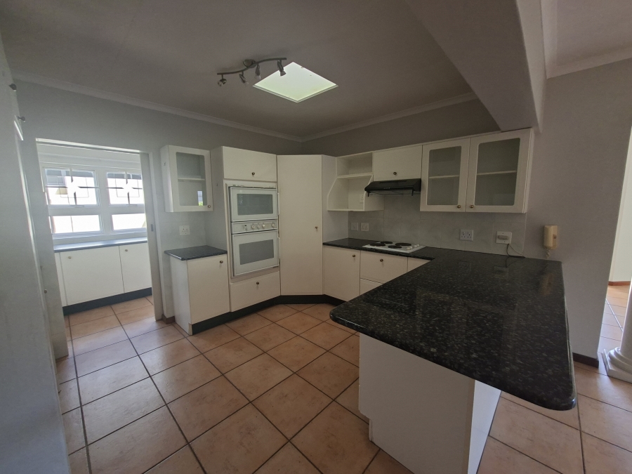 3 Bedroom Property for Sale in Die Wilgers Gauteng