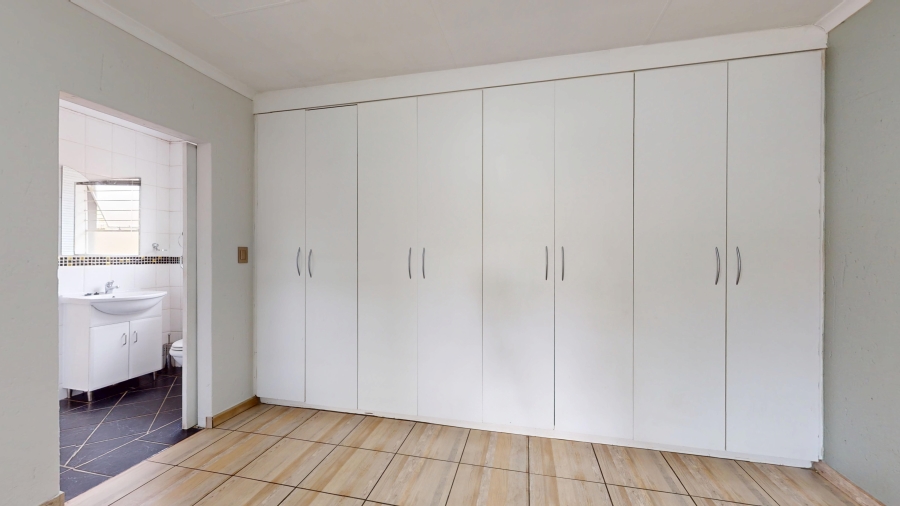 3 Bedroom Property for Sale in Ravenswood Gauteng