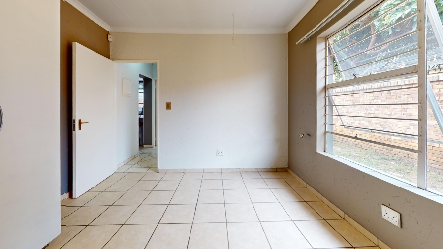 3 Bedroom Property for Sale in Ravenswood Gauteng