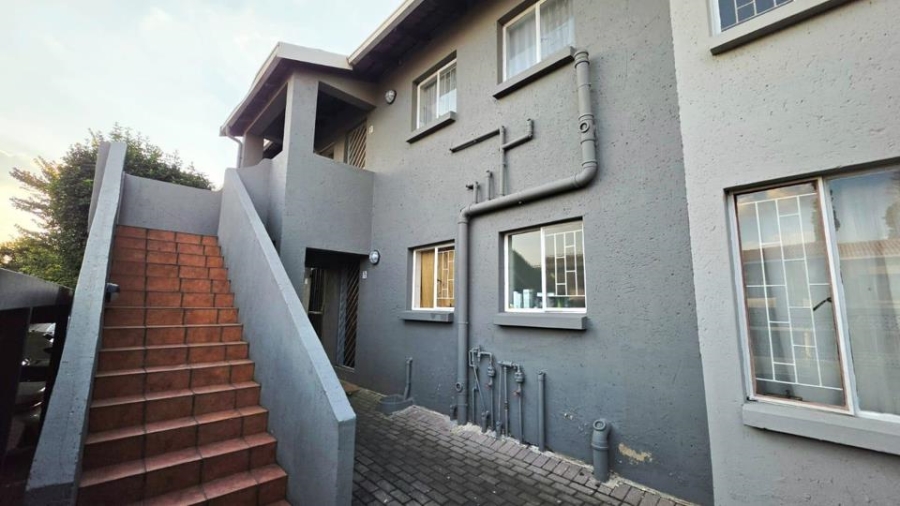 2 Bedroom Property for Sale in Union Gauteng