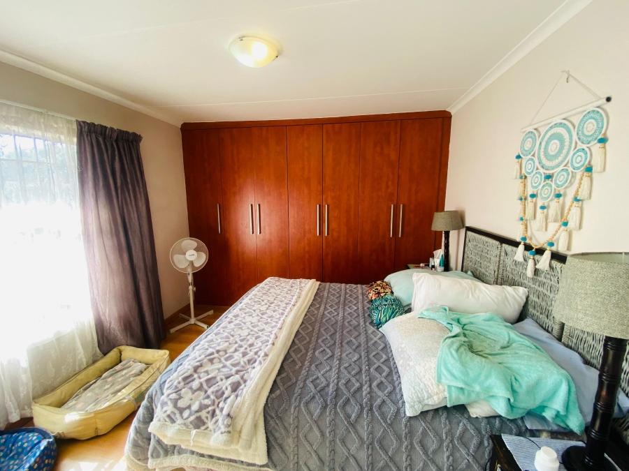 2 Bedroom Property for Sale in New Redruth Gauteng
