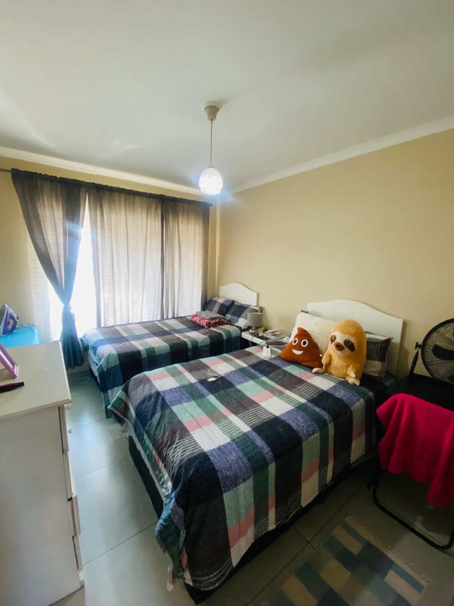 3 Bedroom Property for Sale in New Redruth Gauteng