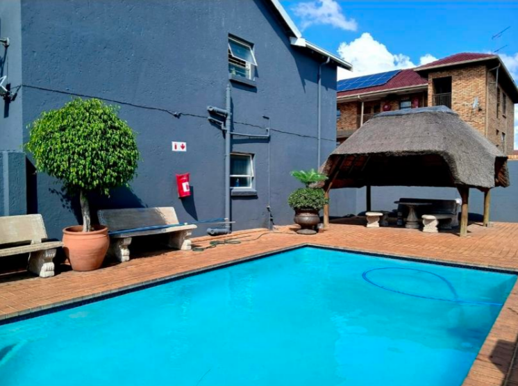 3 Bedroom Property for Sale in New Redruth Gauteng