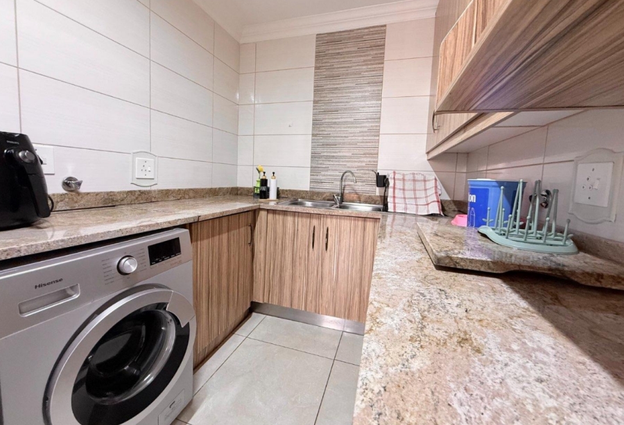 3 Bedroom Property for Sale in New Redruth Gauteng