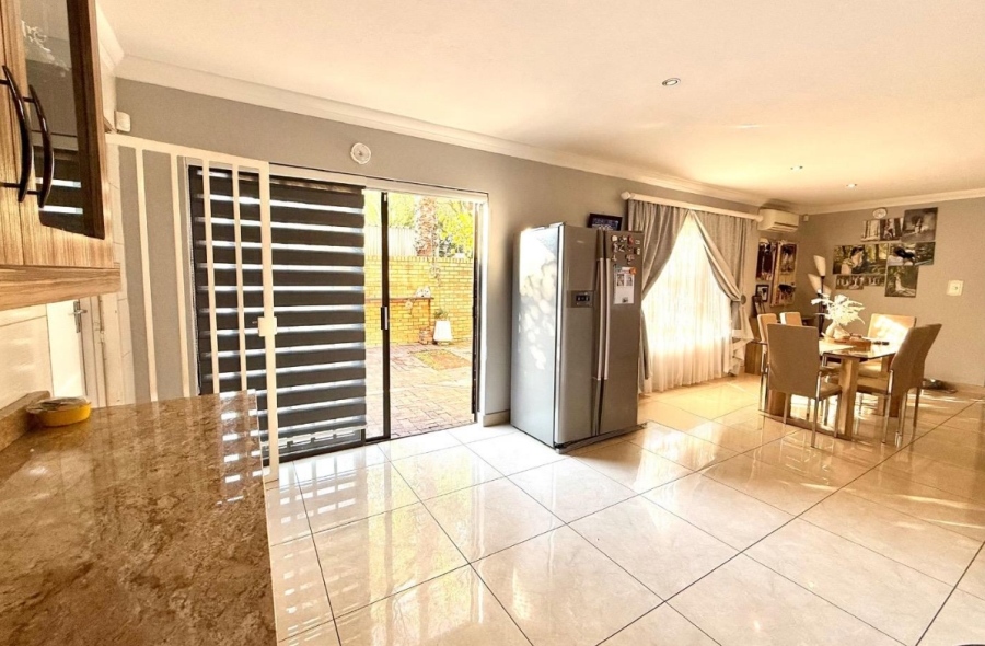 3 Bedroom Property for Sale in New Redruth Gauteng