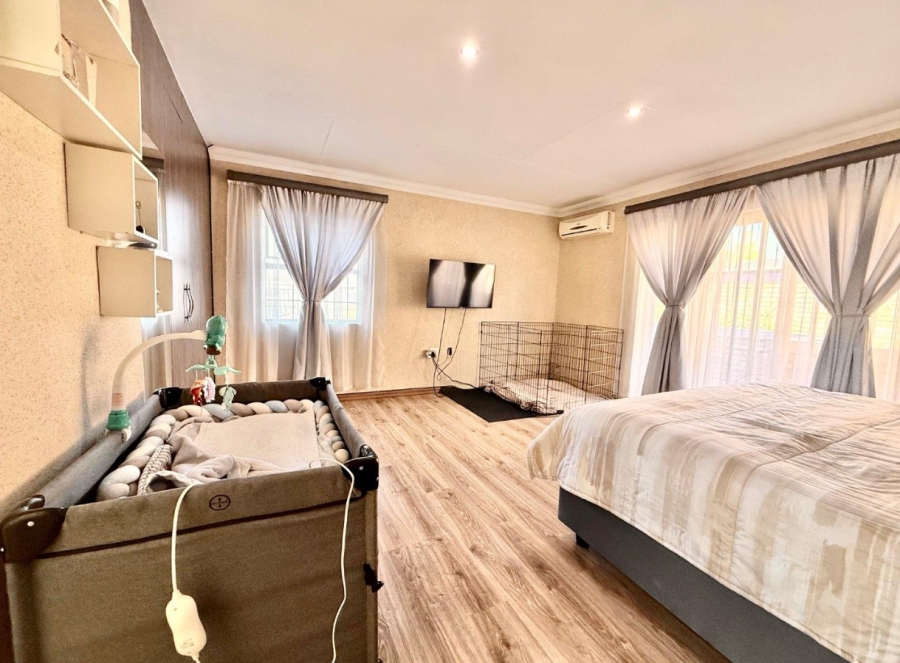 3 Bedroom Property for Sale in New Redruth Gauteng