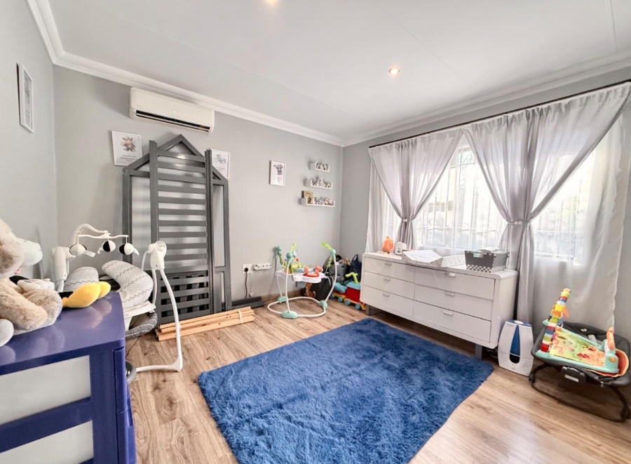 3 Bedroom Property for Sale in New Redruth Gauteng