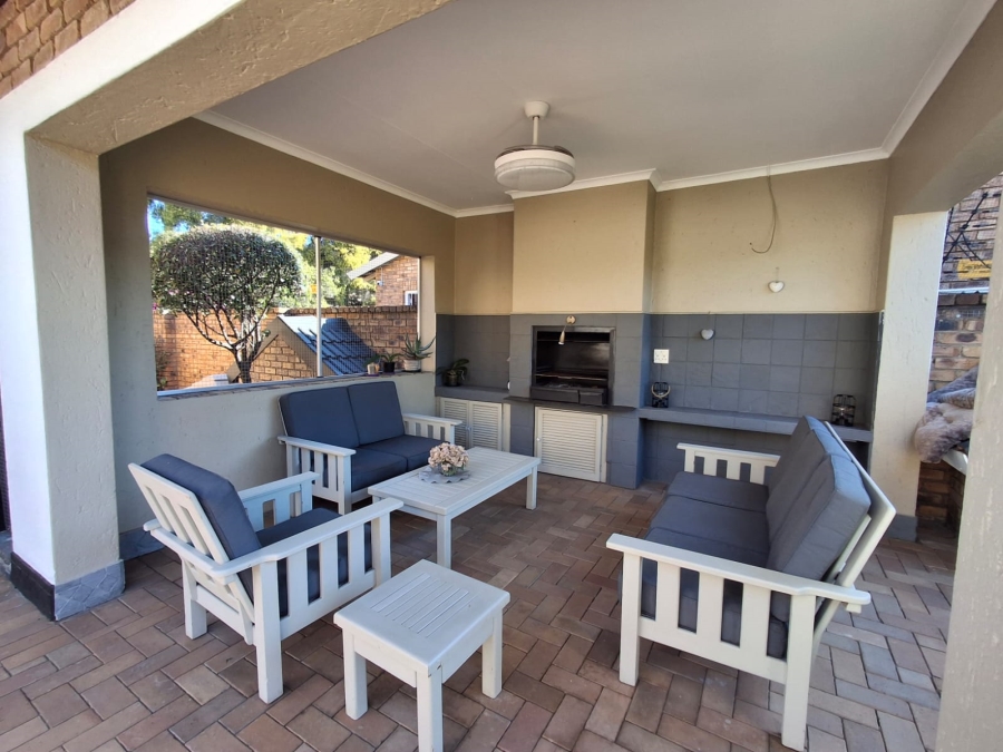 3 Bedroom Property for Sale in Beyers Park Gauteng