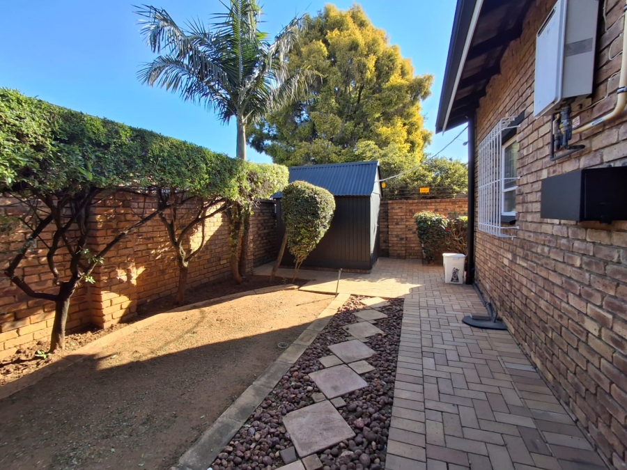 3 Bedroom Property for Sale in Beyers Park Gauteng