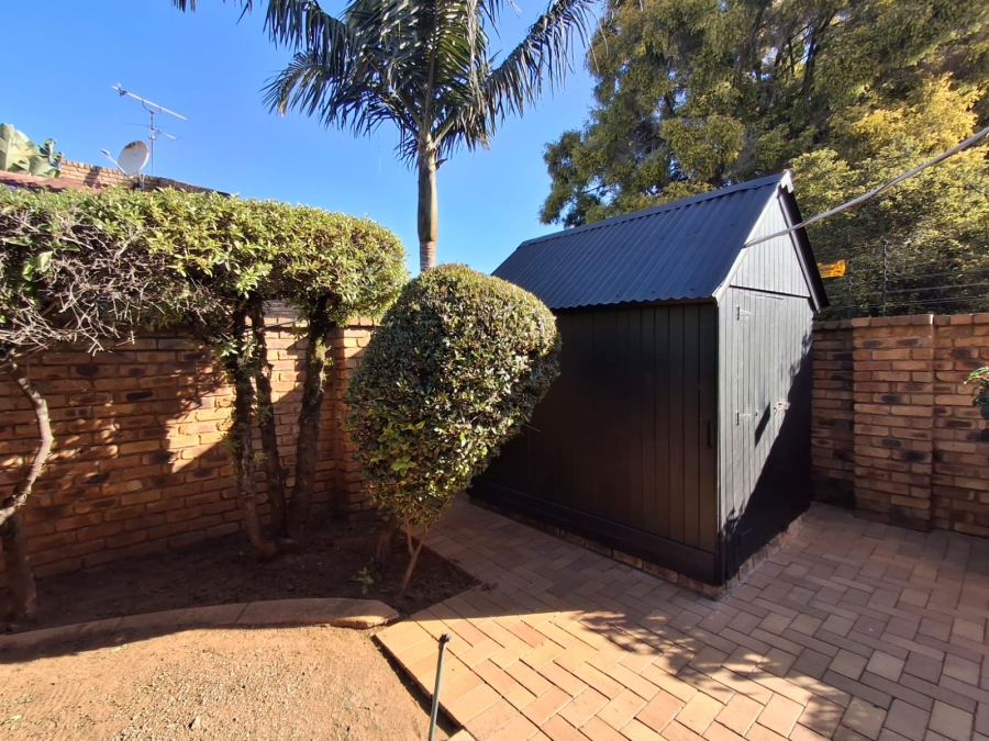 3 Bedroom Property for Sale in Beyers Park Gauteng