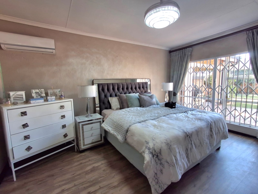 3 Bedroom Property for Sale in Beyers Park Gauteng
