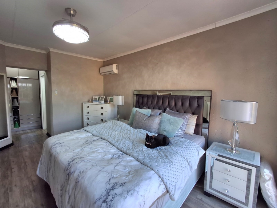 3 Bedroom Property for Sale in Beyers Park Gauteng