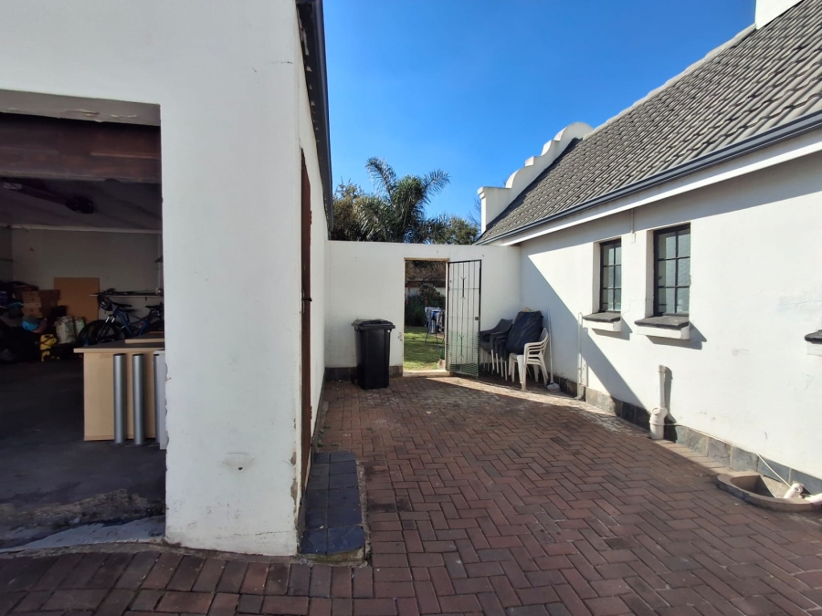 4 Bedroom Property for Sale in Bardene Gauteng