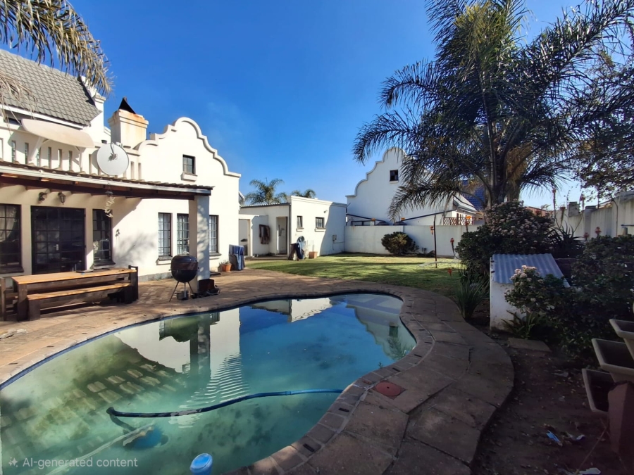 4 Bedroom Property for Sale in Bardene Gauteng