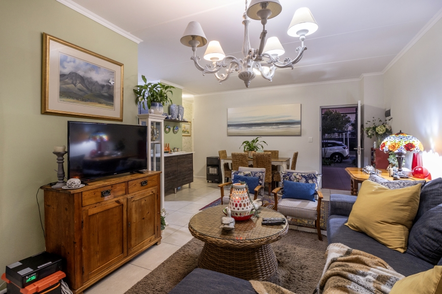3 Bedroom Property for Sale in Greenstone Crest Gauteng