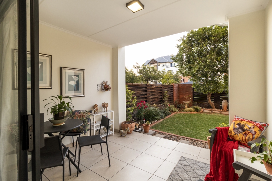 3 Bedroom Property for Sale in Greenstone Crest Gauteng