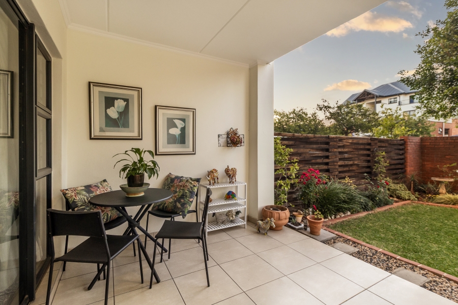 3 Bedroom Property for Sale in Greenstone Crest Gauteng