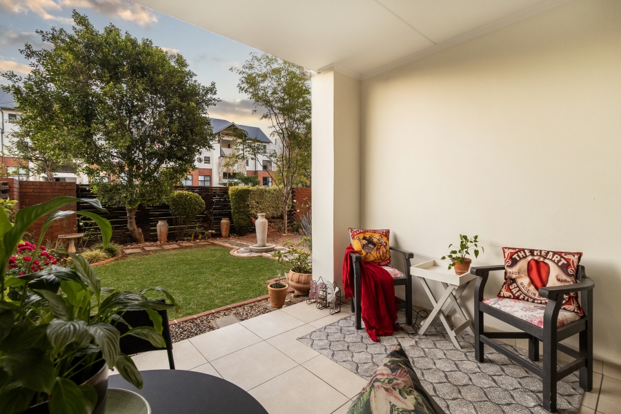 3 Bedroom Property for Sale in Greenstone Crest Gauteng