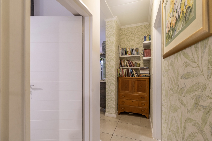 3 Bedroom Property for Sale in Greenstone Crest Gauteng