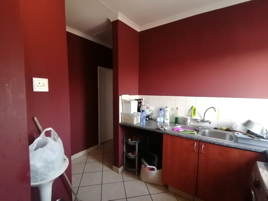 To Let 2 Bedroom Property for Rent in Country View Gauteng