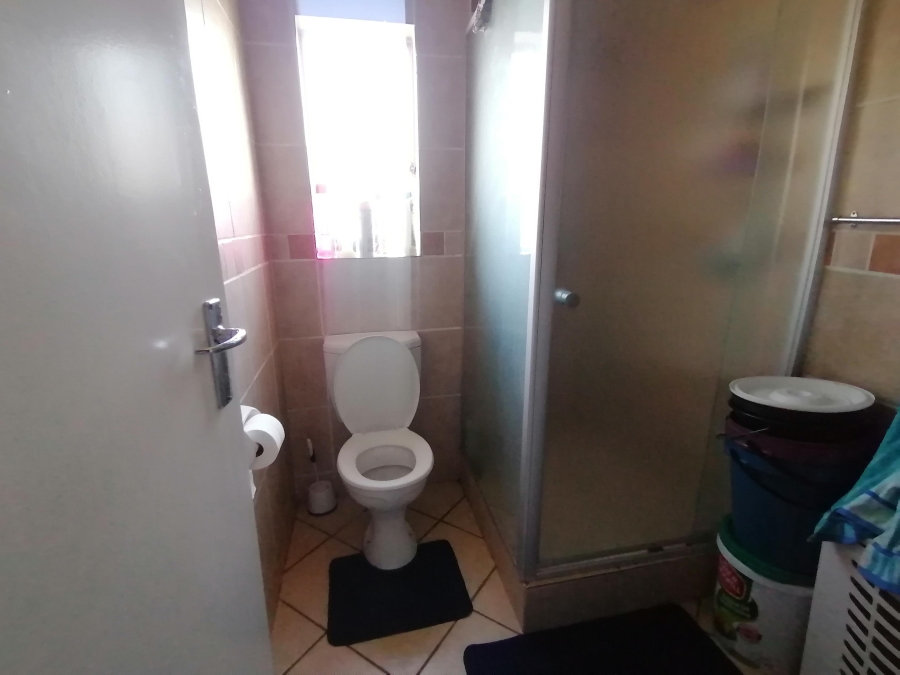 To Let 2 Bedroom Property for Rent in Country View Gauteng
