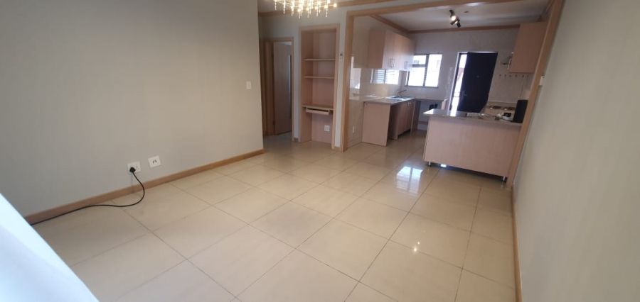 To Let 2 Bedroom Property for Rent in Noordwyk Gauteng
