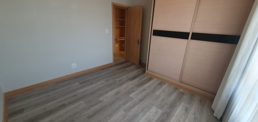 To Let 2 Bedroom Property for Rent in Noordwyk Gauteng