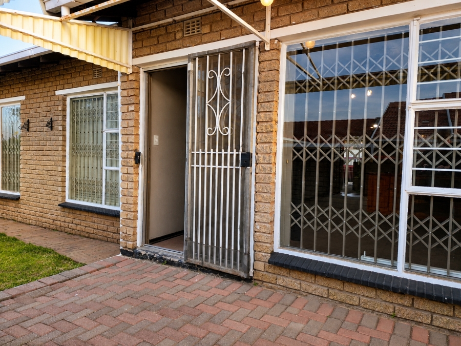 3 Bedroom Property for Sale in Hamberg Gauteng