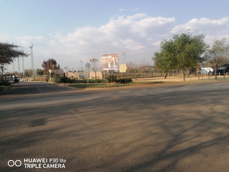 1 Bedroom Property for Sale in Oukraal Estate Gauteng