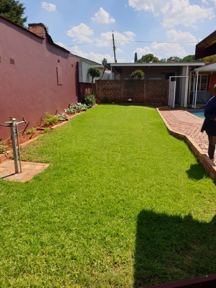 3 Bedroom Property for Sale in Selection Park Gauteng