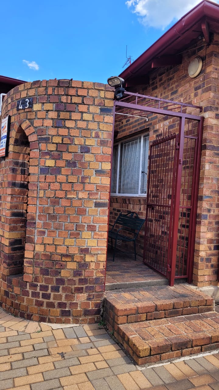 3 Bedroom Property for Sale in Selection Park Gauteng