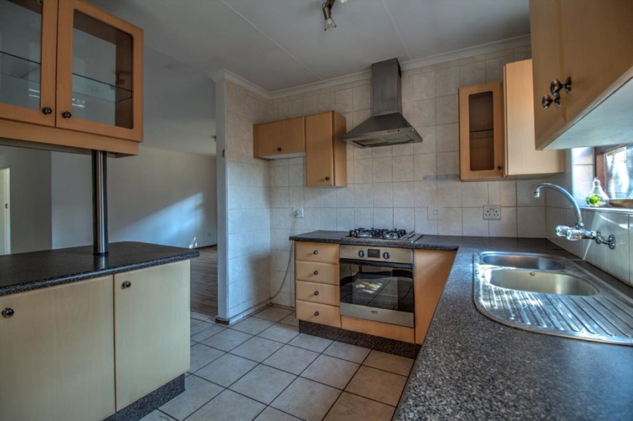 3 Bedroom Property for Sale in Birchleigh Gauteng