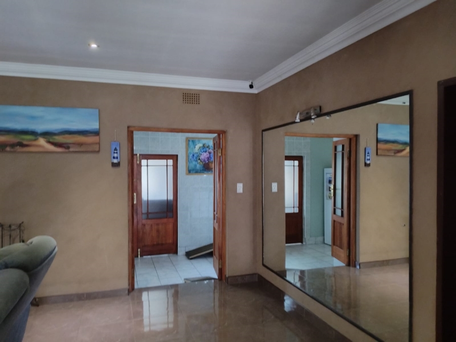 3 Bedroom Property for Sale in Birchleigh Gauteng