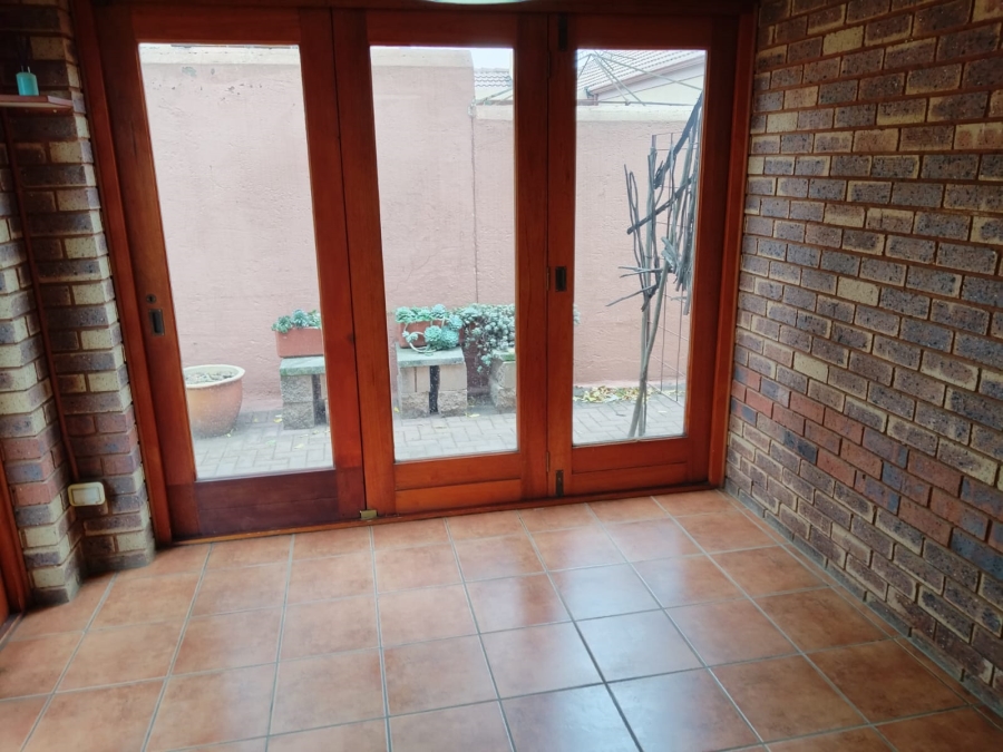 3 Bedroom Property for Sale in Van Riebeeck Park Gauteng