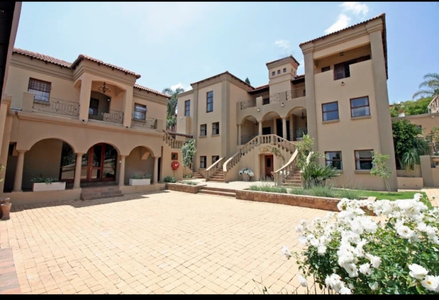 10 Bedroom Property for Sale in Erasmuskloof Gauteng