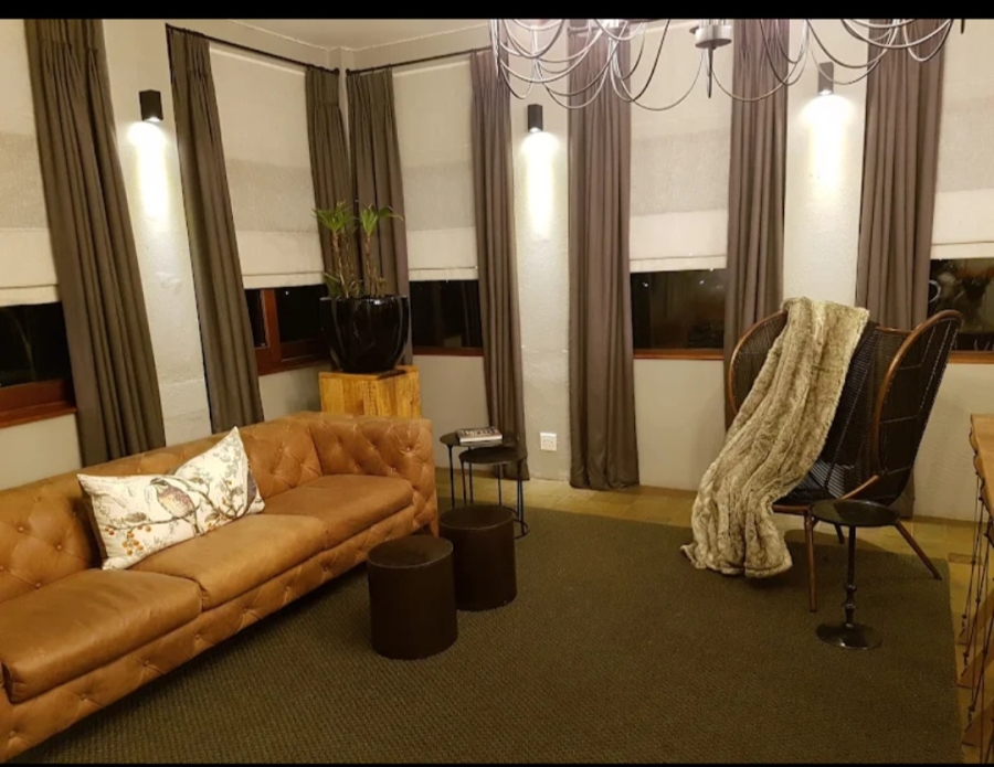 10 Bedroom Property for Sale in Erasmuskloof Gauteng
