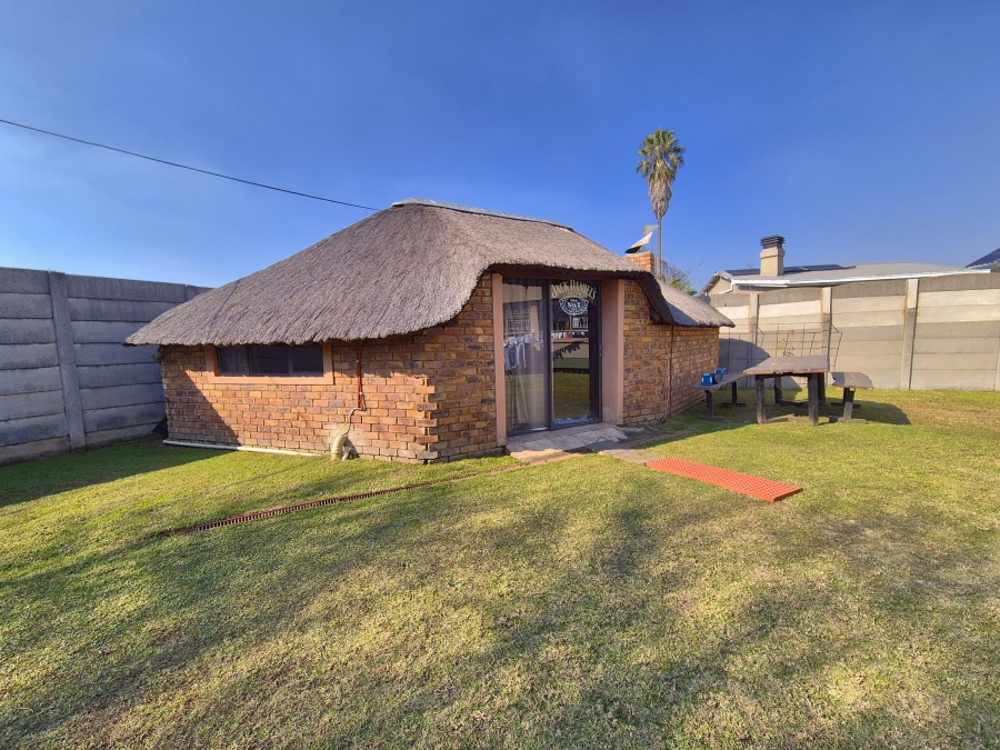 3 Bedroom Property for Sale in Brenthurst Gauteng
