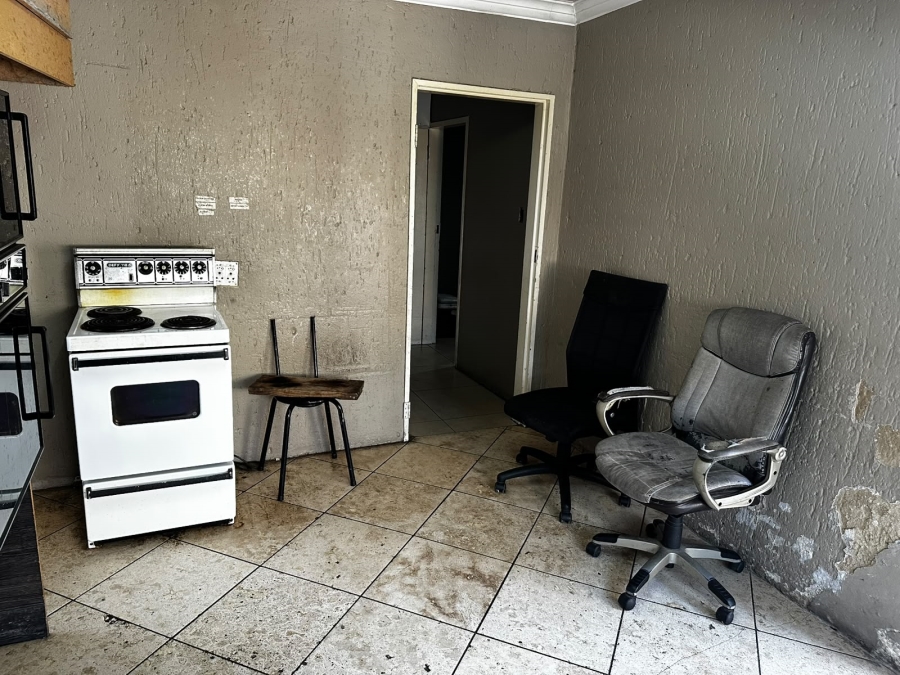 13 Bedroom Property for Sale in Highlands North Gauteng
