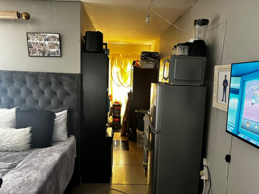 13 Bedroom Property for Sale in Highlands North Gauteng