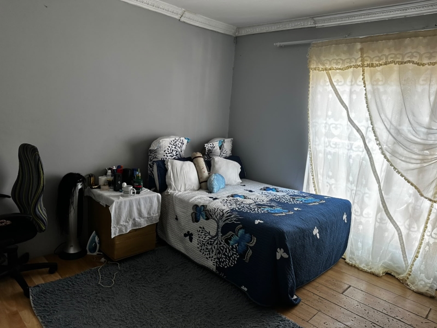13 Bedroom Property for Sale in Highlands North Gauteng