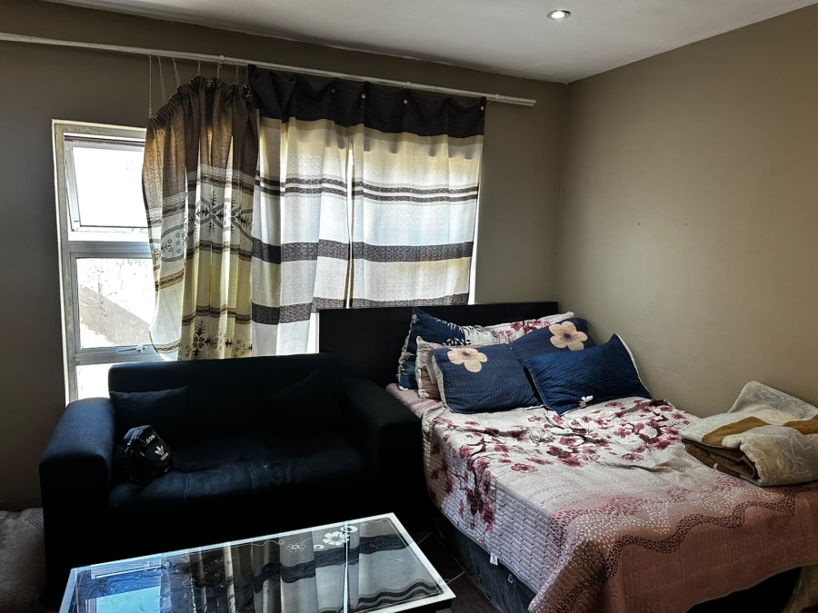 13 Bedroom Property for Sale in Highlands North Gauteng