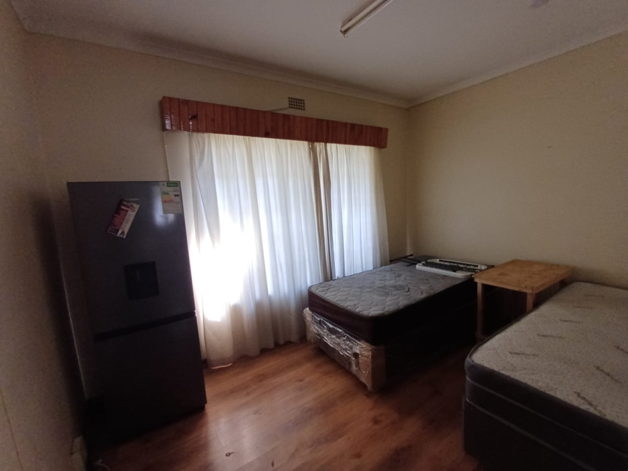 To Let 4 Bedroom Property for Rent in Vanderbijlpark SE 7 Gauteng