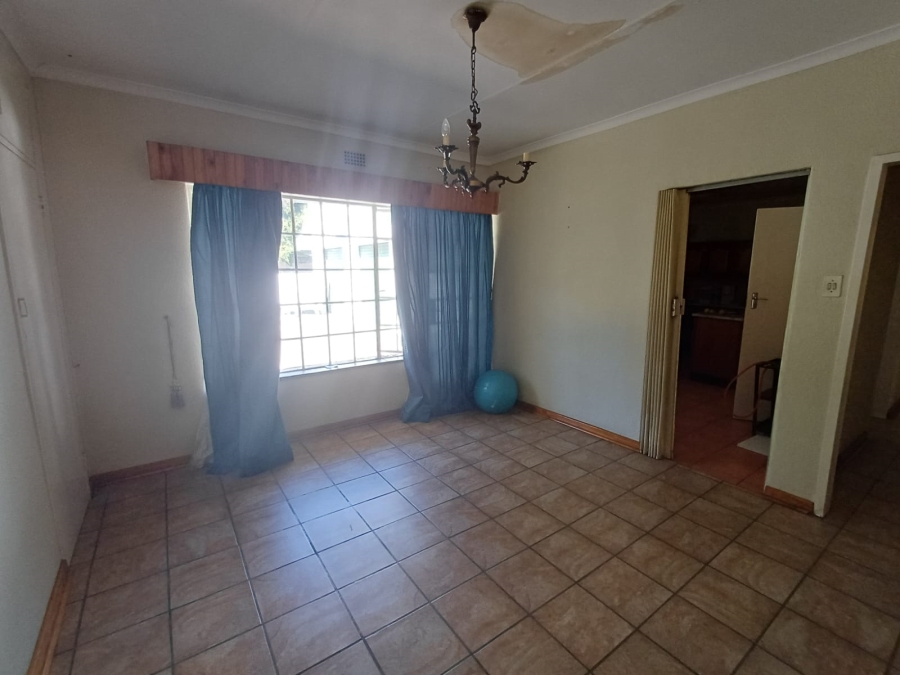 To Let 4 Bedroom Property for Rent in Vanderbijlpark SE 7 Gauteng