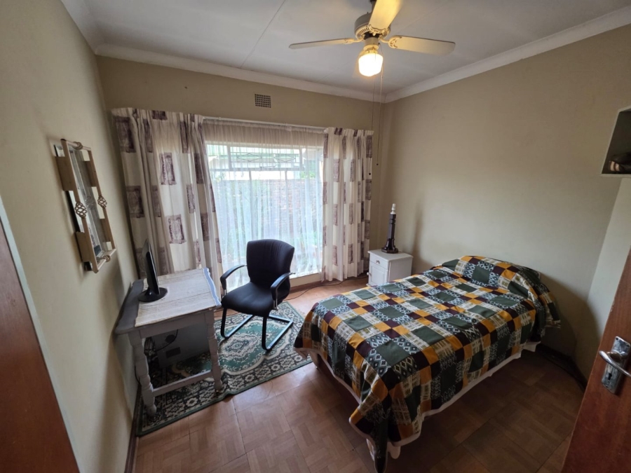 4 Bedroom Property for Sale in Annlin Gauteng